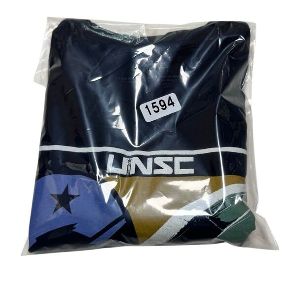 Halo Adult T-Shirt - UNSC Master Chief Group In Silhoueete Stylized Image Black - Picture 8 of 8